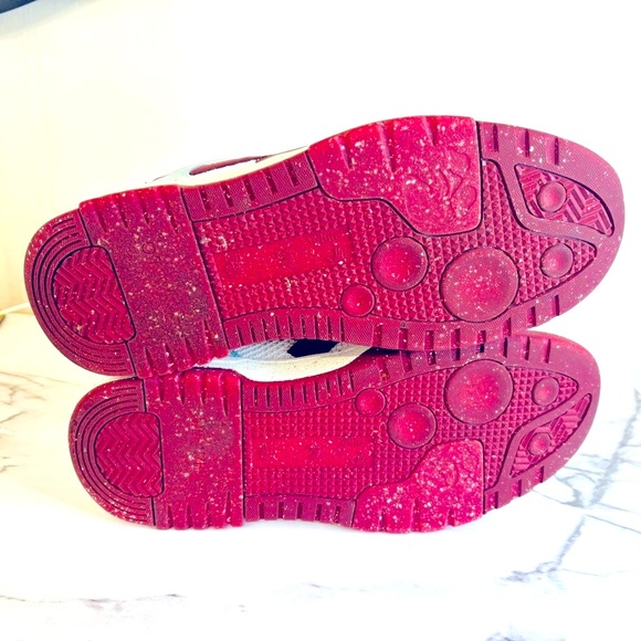 Off-White Sneakers in Cream and Burgundy - Picture 15 of 16